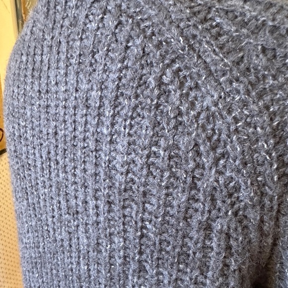 Old Navy size small turtleneck sweater gray. - Picture 3 of 7